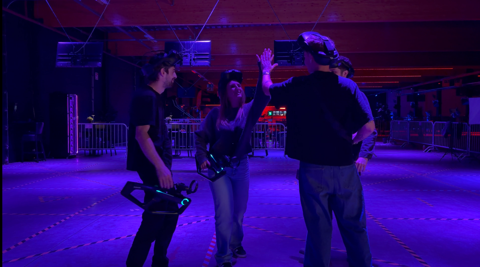 Cohésion d'équipe lors d'un teambuilding chez Swarms VR Mons